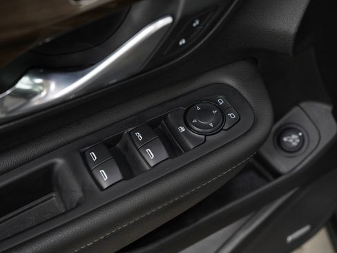 Used 2019 GMC Terrain Denali image 20