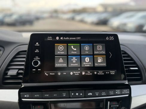 Used 2025 Honda Odyssey EX-L image 34