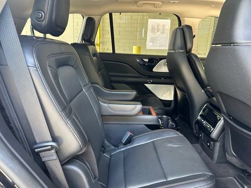 Used 2020 Lincoln Aviator Reserve w/ Equipment Group 201A AWD/4WD image 13