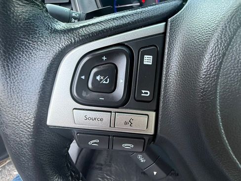 Used 2016 Subaru Outback 2.5i Limited AWD/4WD image 26