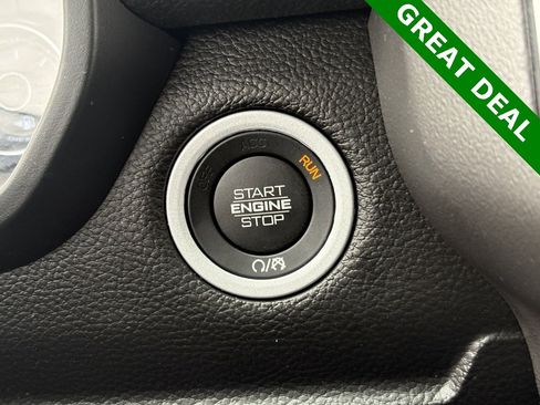 Used 2022 RAM 1500 Laramie image 25