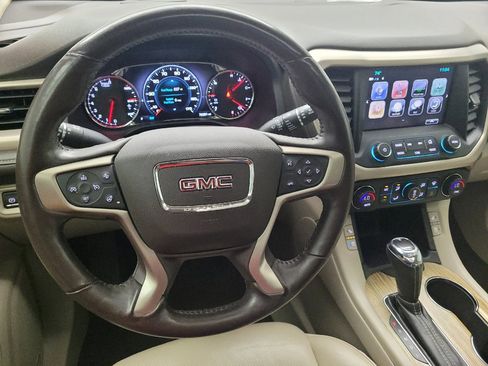 Used 2019 GMC Acadia Denali w/ Technology Package AWD/4WD image 22