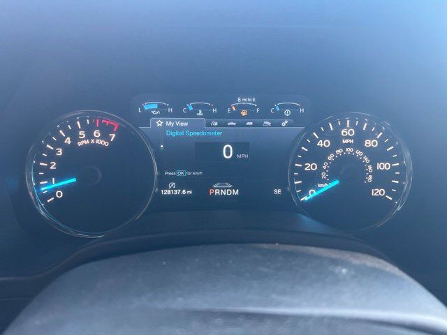 Used 2019 Ford F150 Platinum w/ Equipment Group 701A Luxury AWD/4WD image 2