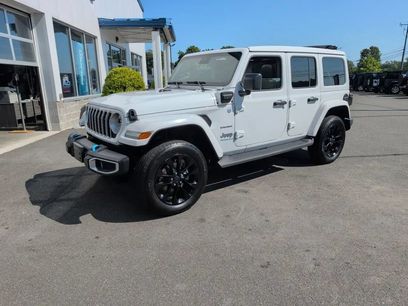 Used 2024 Jeep Wrangler Unlimited Sahara w/ Safety Group