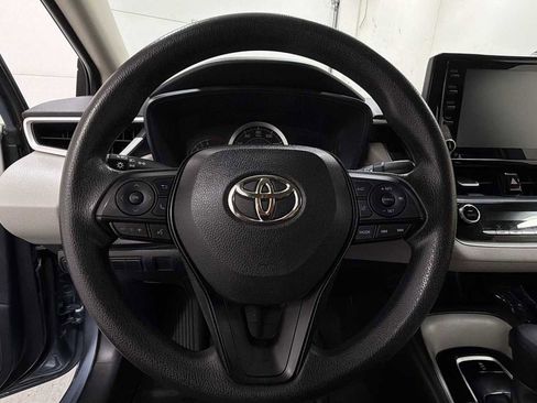 Certified 2022 Toyota Corolla LE image 16
