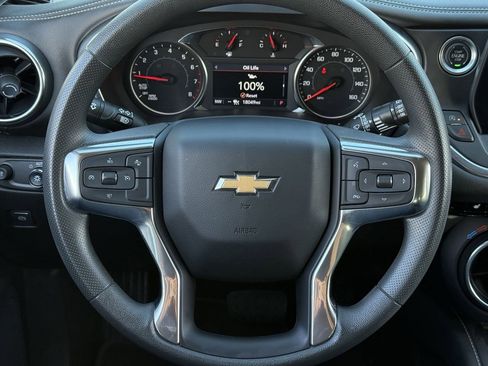 Used 2023 Chevrolet Blazer LT w/ Convenience Package FWD image 11