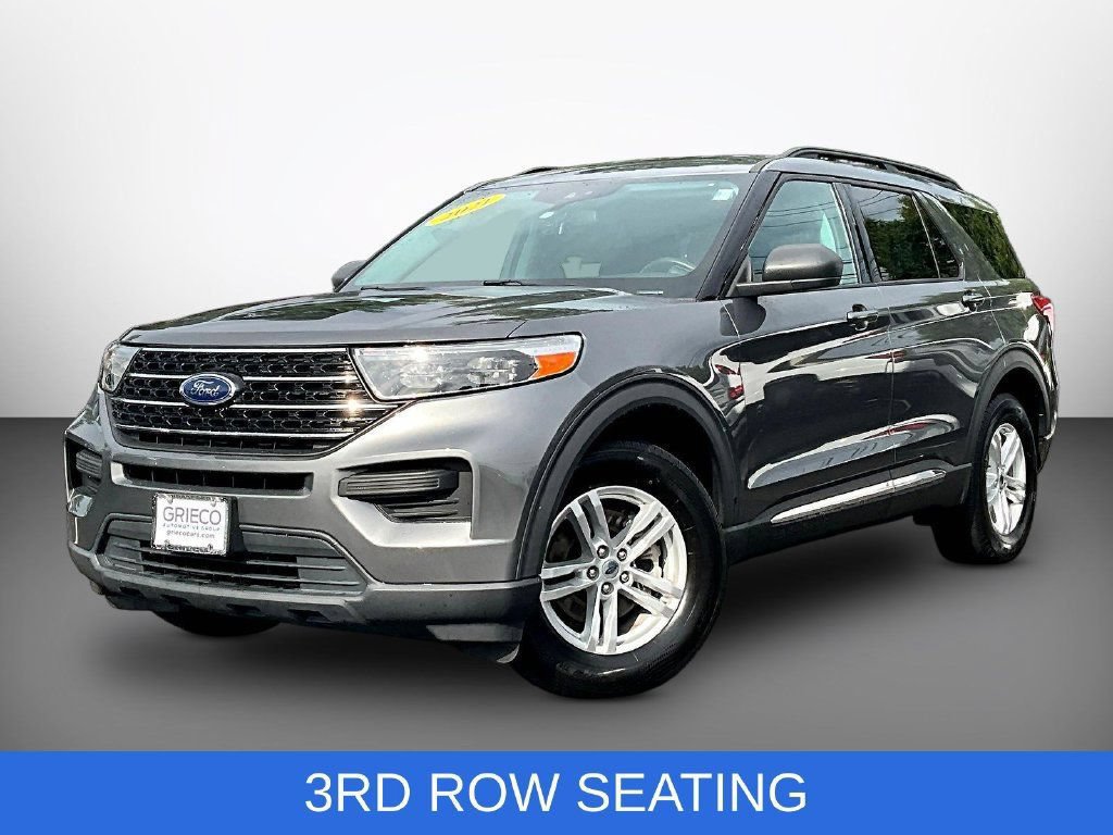 Used 2021 Ford Explorer XLT AWD/4WD image 3