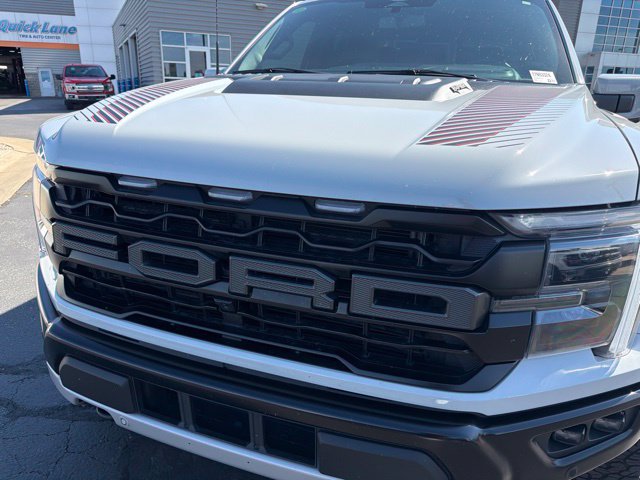 Used 2024 Ford F150 Raptor AWD/4WD image 15