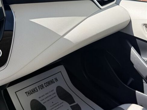 Used 2023 Toyota Corolla LE w/ Carpet Mat Package (TMS) FWD image 37