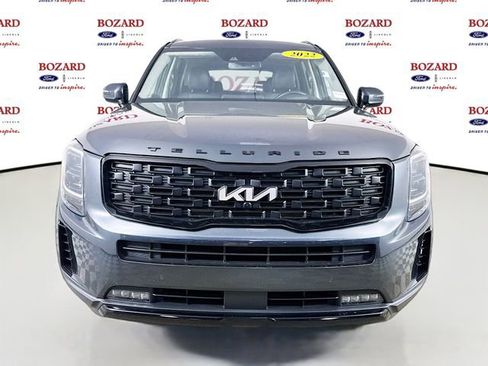 Used 2022 Kia Telluride SX w/ SX Prestige Package image 2