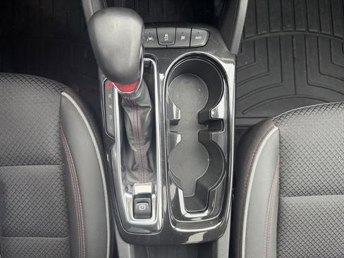 Used 2023 Chevrolet TrailBlazer RS w/ Sun and Liftgate Package image 34