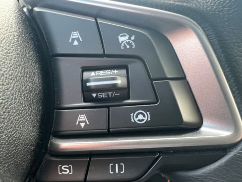 Certified 2022 Subaru Crosstrek 2.0i Premium w/ Moonroof Package image 22