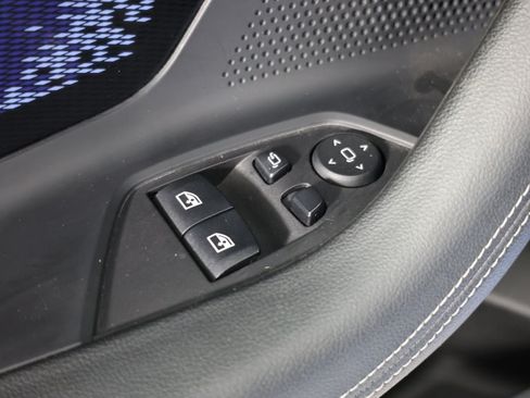 Used 2023 BMW M2 w/ Lighting Package RWD image 22