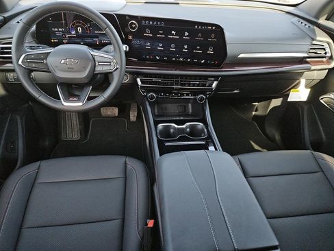 New 2026 Chevrolet Traverse Z71 w/ Driver Confidence Package image 10