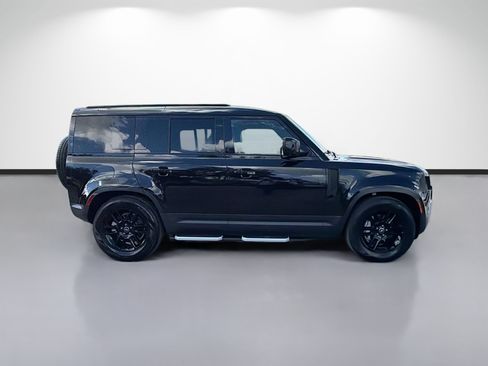 Used 2025 Land Rover Defender 110 S AWD/4WD image 6
