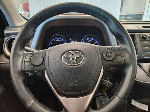 Used 2017 Toyota RAV4 XLE w/ Plus Special Value Package FWD image 14