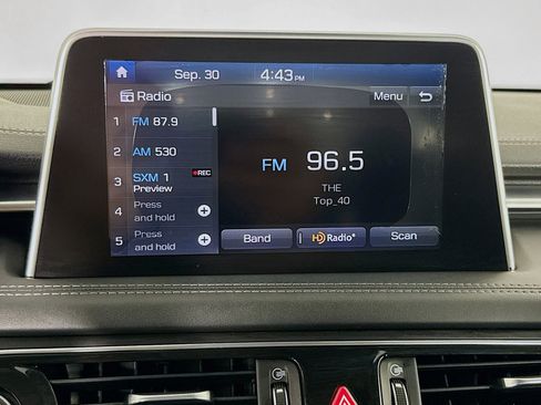 Used 2019 Genesis G70 2.0T Advanced w/ Elite Package image 17