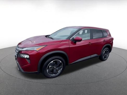 Used 2025 Nissan Rogue SV image 8