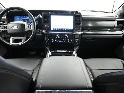 Used 2024 Ford F250 Lariat w/ Lariat Ultimate Package AWD/4WD image 16