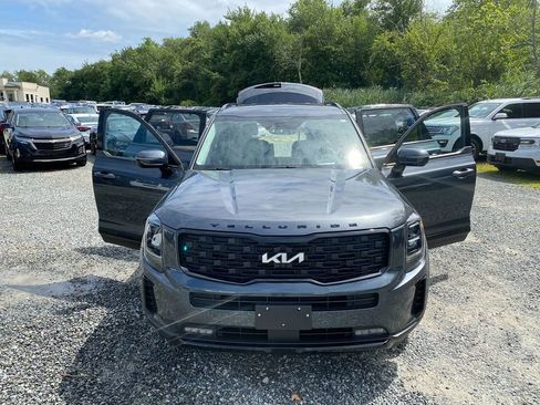 Used 2022 Kia Telluride SX w/ SX Prestige Package image 31