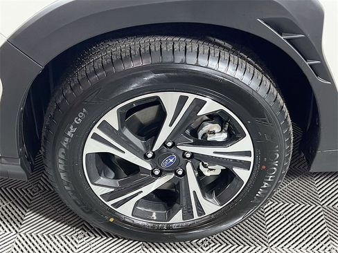 New 2025 Subaru Crosstrek 2.0i Premium image 23