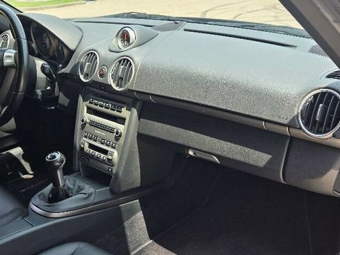 Used 2005 Porsche Boxster RWD image 22