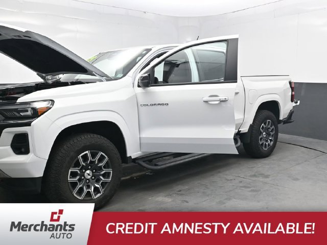 Used 2025 Chevrolet Colorado Z71 AWD/4WD image 44