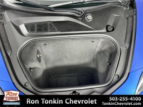 Used 2023 Chevrolet Corvette Stingray Premium Conv w/ Z51 Performance Package RWD image 2