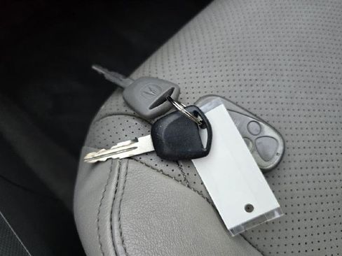 Used 2006 Acura RSX Type-S image 30