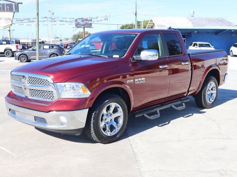 Used 2017 RAM 1500 Laramie image 4