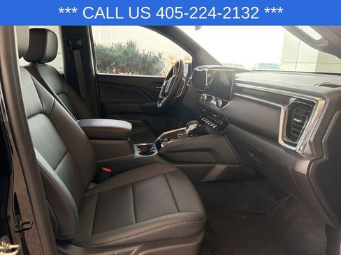 Used 2025 GMC Canyon Elevation w/ Convenience Package image 7