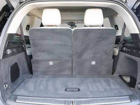 Used 2023 Jeep Grand Cherokee L Overland image 18