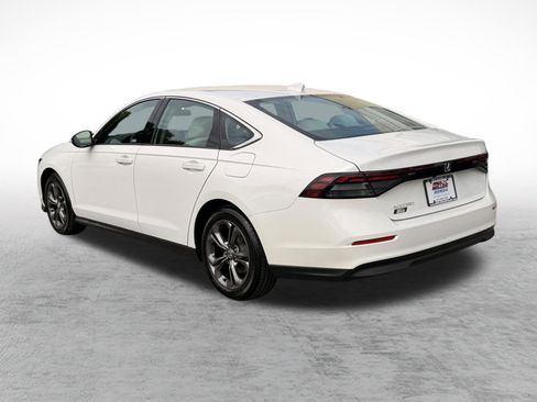 Certified 2023 Honda Accord EX image 3