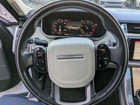 Used 2022 Land Rover Range Rover Sport HSE Silver Edition image 17