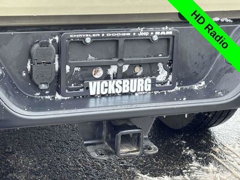 Used 2020 Jeep Gladiator Overland image 38