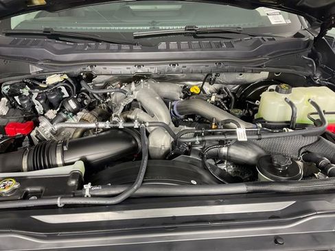 New 2026 Ford F250 XLT w/ XLT Premium Package image 9