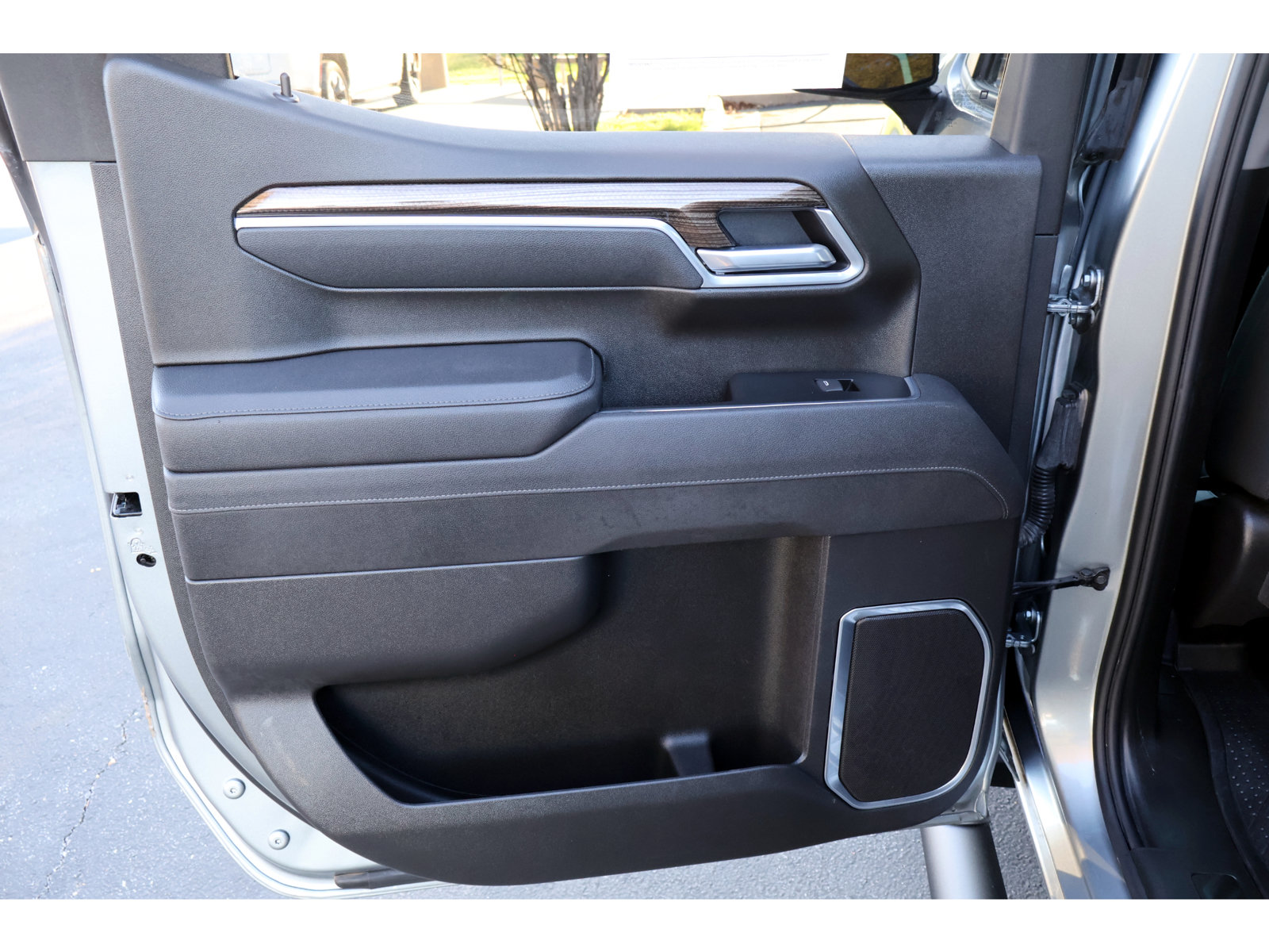 Used 2026 Chevrolet Silverado 1500 RST w/ RST Select Package RWD image 23