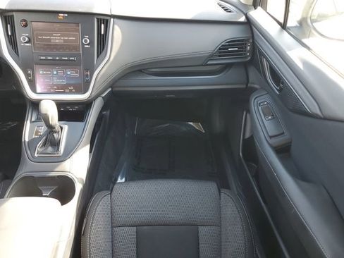 Certified 2021 Subaru Outback 2.5i image 18