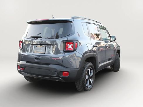 Used 2022 Jeep Renegade Trailhawk image 5