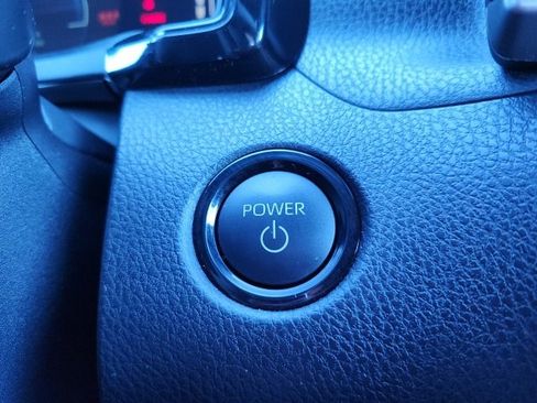 Certified 2025 Toyota Camry SE image 22