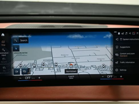 Used 2023 BMW iX xDrive50 w/ Premium Package AWD/4WD image 22
