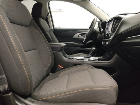 Used 2020 Chevrolet Traverse LS FWD image 21