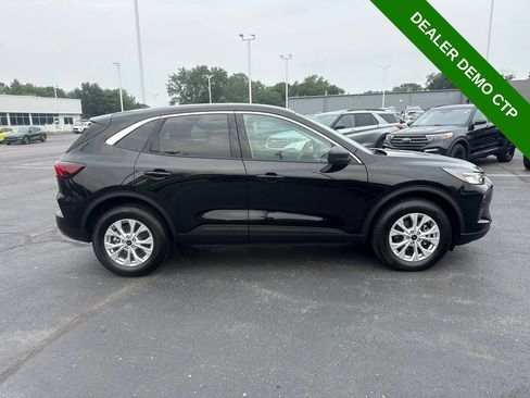Used 2024 Ford Escape Active AWD/4WD image 5