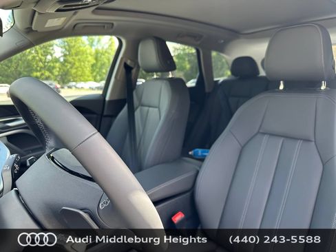 Used 2026 Audi Q5 Premium AWD/4WD image 13
