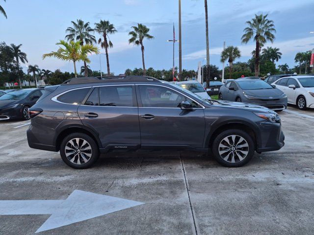 Used 2023 Subaru Outback Limited AWD/4WD image 4