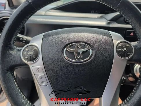 Used 2015 Toyota Prius C Four FWD image 24