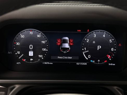 Used 2024 Land Rover Defender 110 X-Dynamic SE image 19