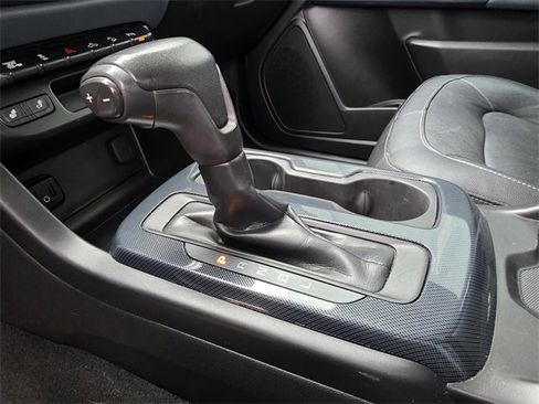 Used 2020 Chevrolet Colorado Z71 w/ Z71 Midnight Edition image 20