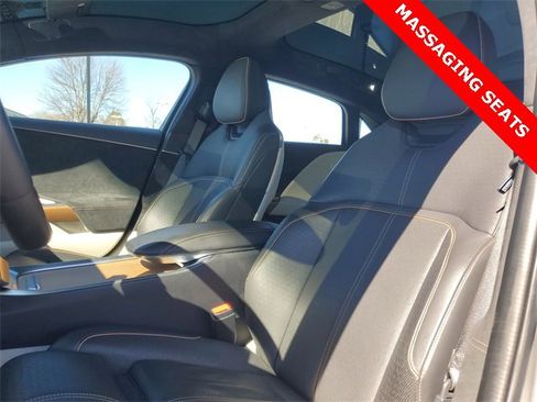 Used 2023 Lucid Air Grand Touring image 11