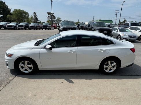Used 2023 Chevrolet Malibu LT w/ Driver Confidence Package FWD image 5